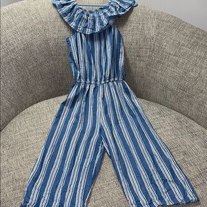 Girl’s romper